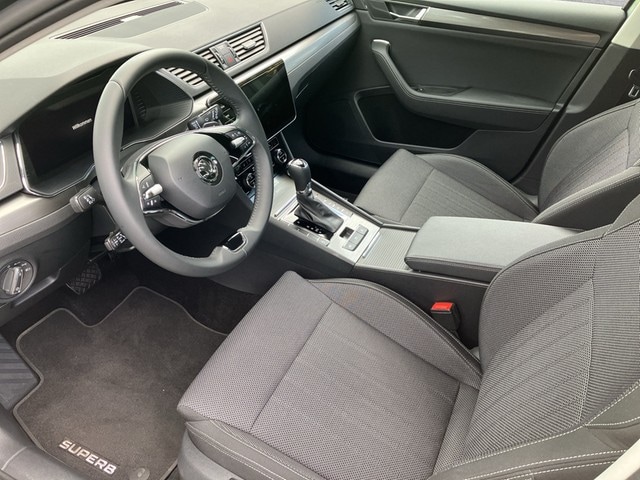 Skoda Superb 2.0 TDI Combi Style Style