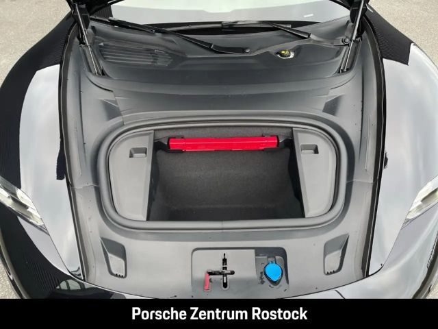 Porsche Taycan S Turbo