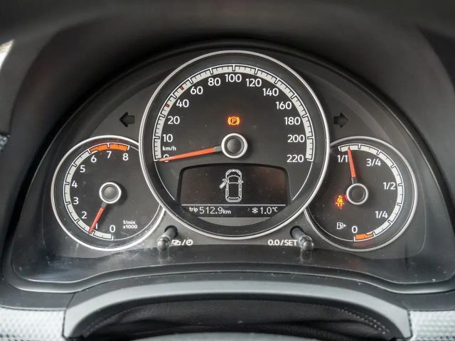 Volkswagen up! Move Move up!