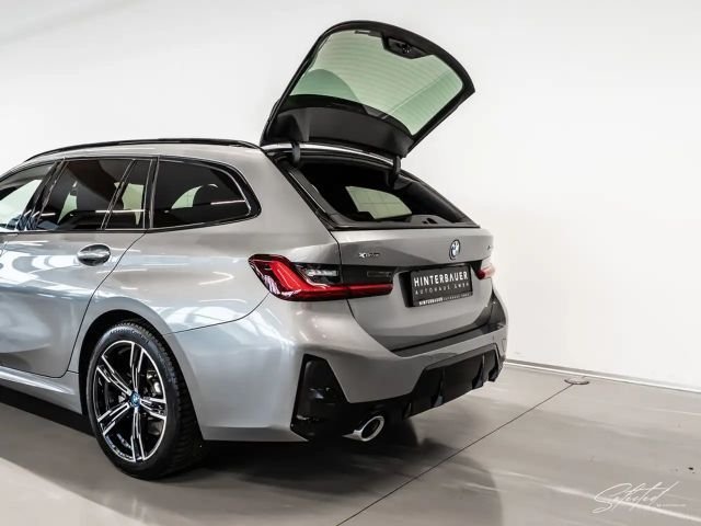 BMW 320 320e M-Sport xDrive