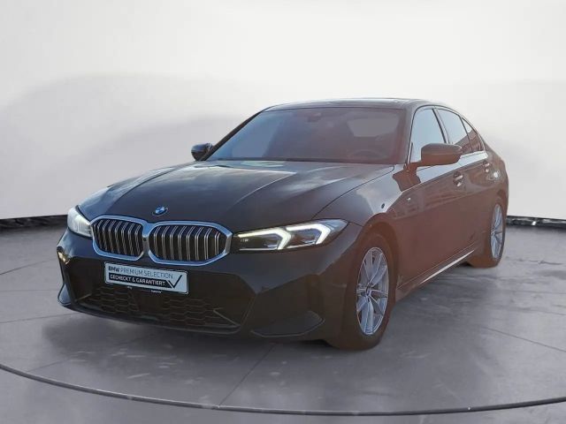 BMW 320 320d M-Sport Sedan