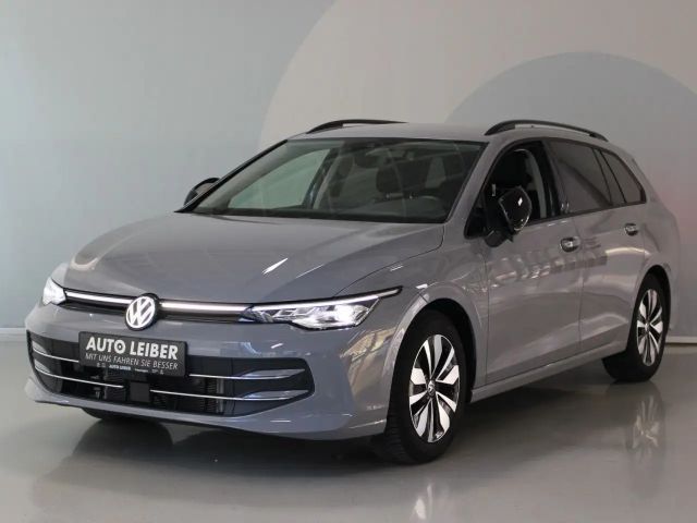 Volkswagen Golf 1.5 eTSI Variant