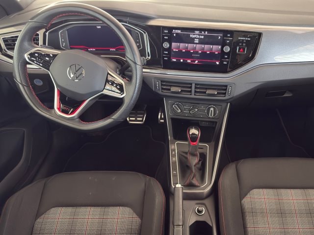 Volkswagen Polo 2.0 TSI Pro