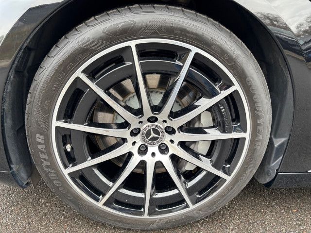 Mercedes-Benz EQS 450 Sedan