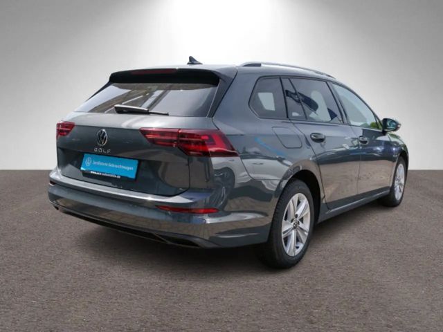 Volkswagen Golf 1.5 TSI Life Variant