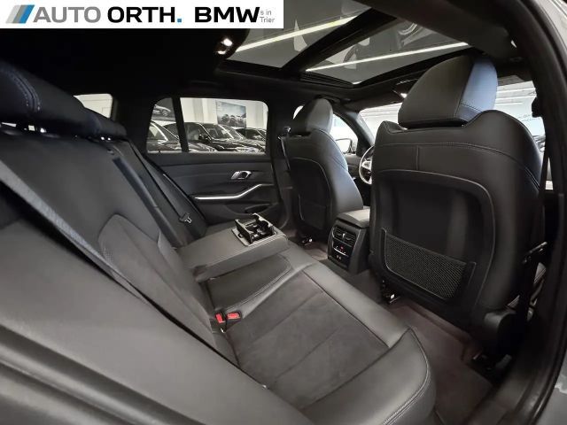 BMW 320 320d M-Sport Touring xDrive