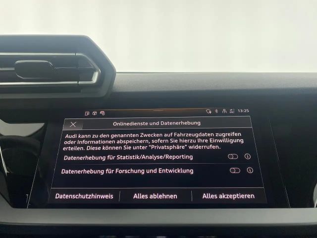 Audi A3 30 TFSI Sedan