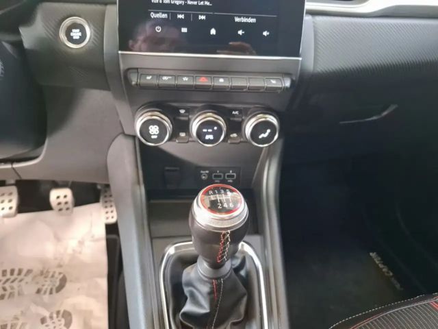 Renault Captur RS TCe 140