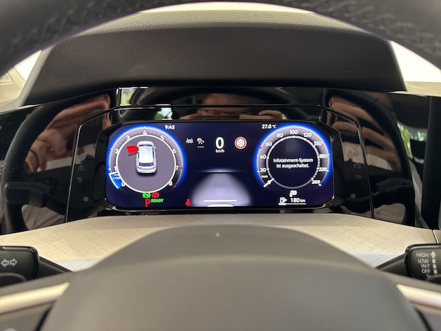 Volkswagen Golf 1.5 eTSI Golf VIII Life