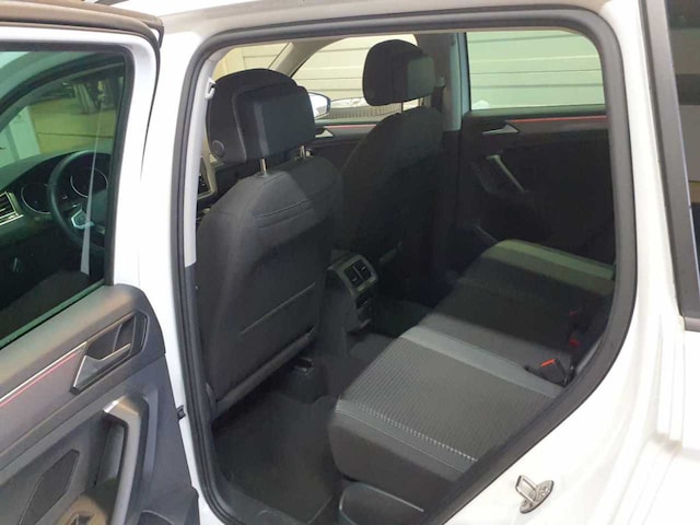 Volkswagen Tiguan 1.5TSI 131PS ACC.5J-G.LED.NAVI.SHZ