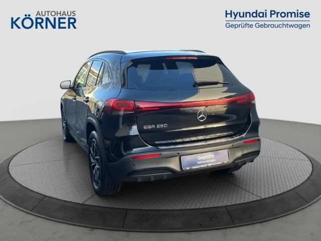 Mercedes-Benz EQA 250