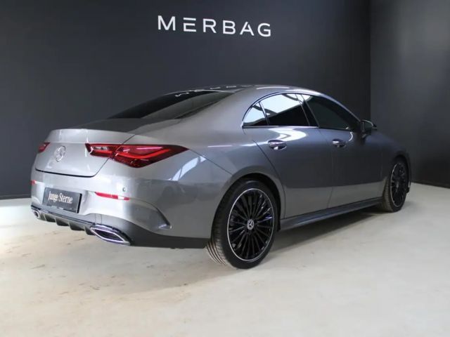 Mercedes-Benz CLA 200 AMG Line Coupé