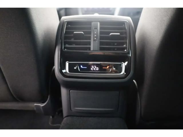 Volkswagen Passat 2.0 TDI Business DSG Variant