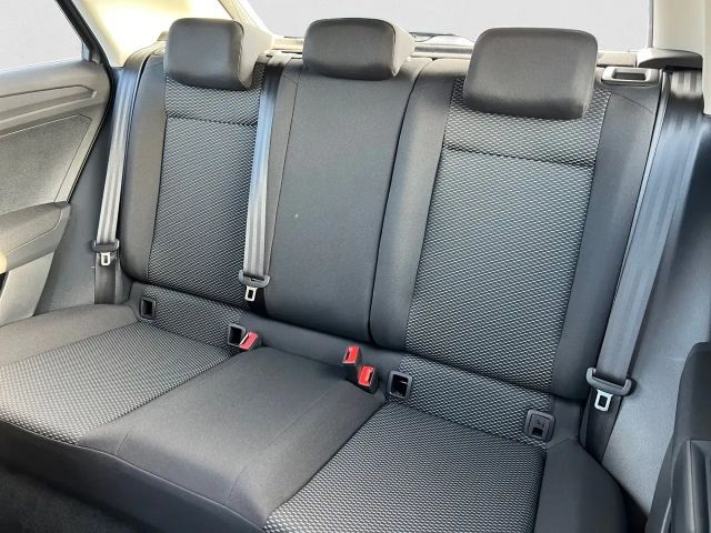 Volkswagen T-Roc TSI|ACC|APP-CONNECT|WINTERPAKET|EINPARKHIL