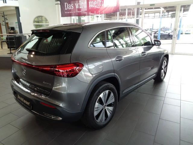 Mercedes-Benz EQA 300