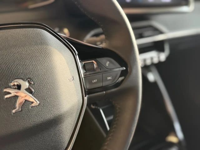 Peugeot E-2008 Active Pack