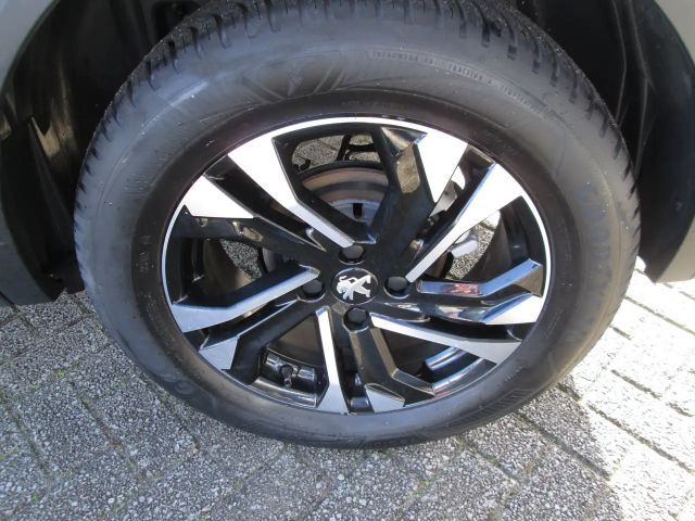 Peugeot 2008 Allure Pack EAT8 PureTech