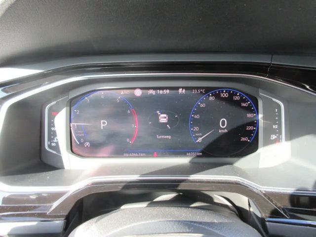 Volkswagen Polo 1.0 TSI DSG R-Line