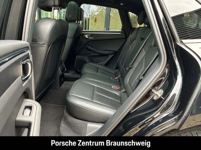 Porsche Macan Rückfahrkamera Sportabgas Luftfederung LED