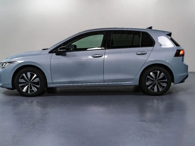 Volkswagen Golf 1.5 eTSI