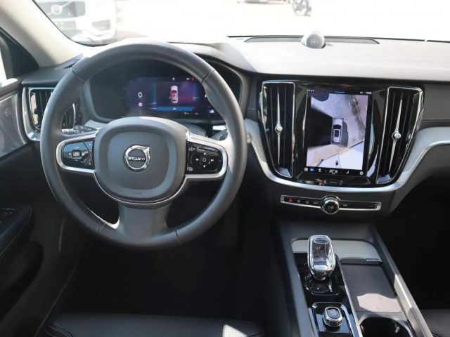 Volvo V60 Cross Country AWD Ultimate