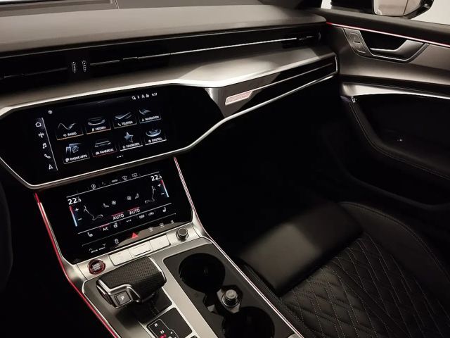 Audi S6 Avant Quattro