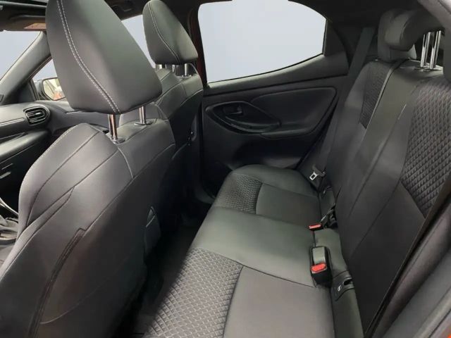 Toyota Yaris Hatchback Hybride Style