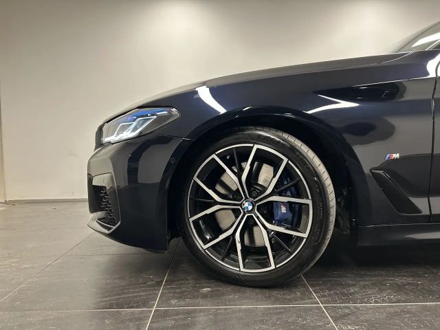 BMW 530 530d M-Sport Touring xDrive