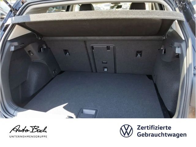 Volkswagen Golf 1.5 TSI DSG Golf VIII