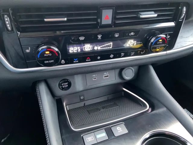 Nissan X-trail AWD Tekna