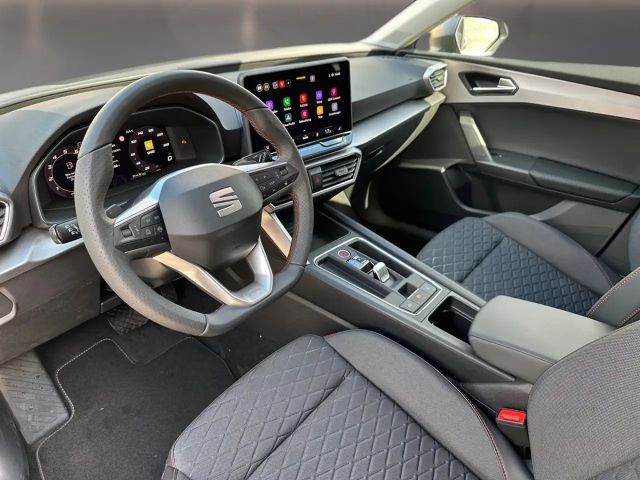 Seat Leon 1.5 eTSI FR-lijn Sportstourer