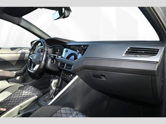 Volkswagen Polo DSG R-Line