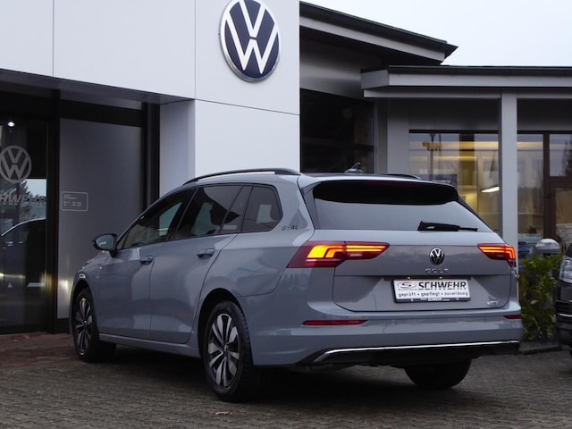 Volkswagen Golf 1.5 eTSI Variant