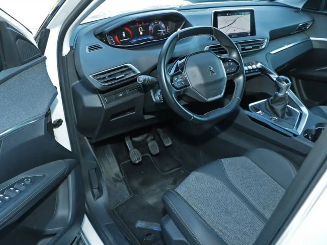 Peugeot 3008 Allure Pack PureTech