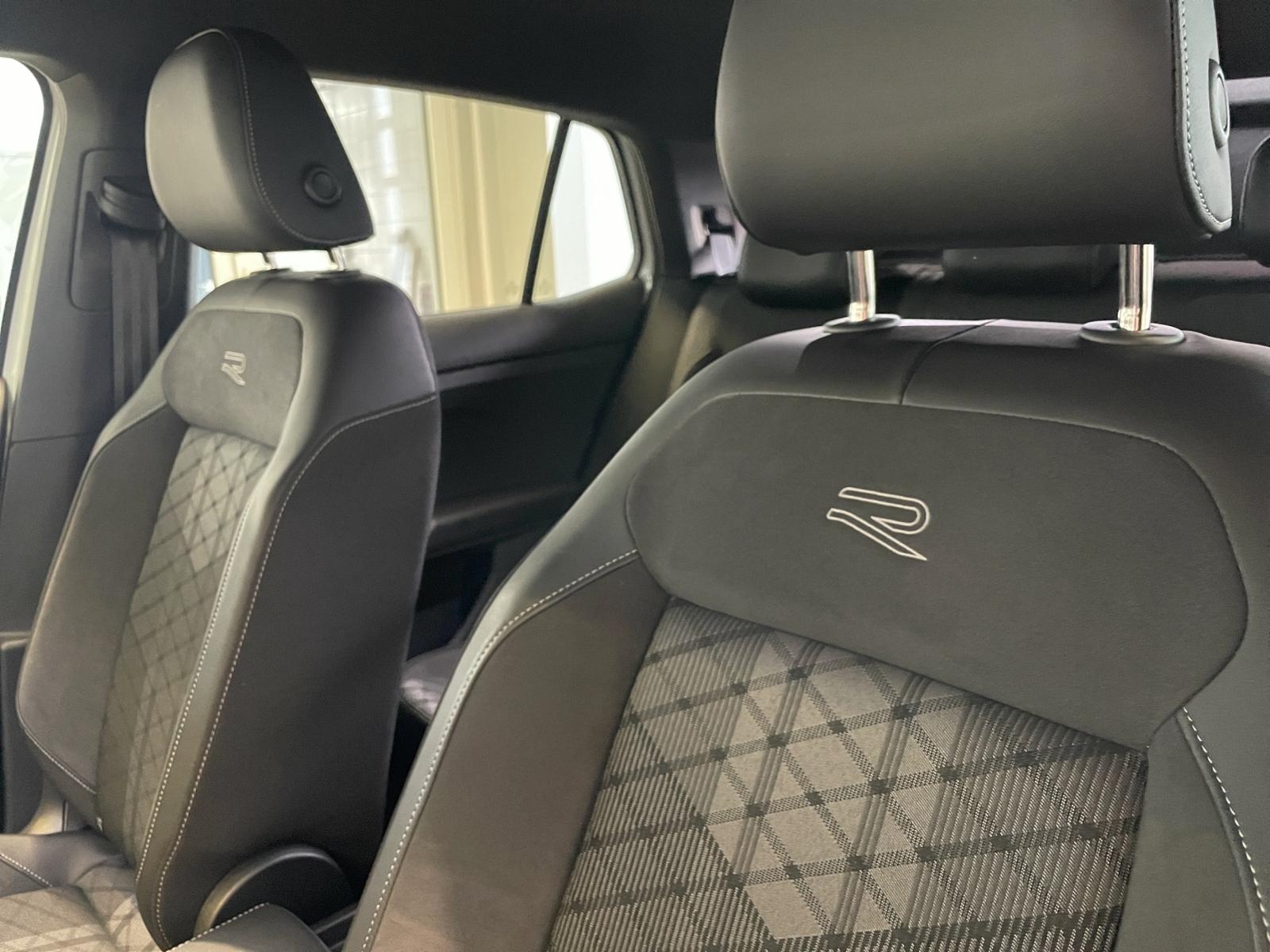 Volkswagen T-Cross 1.5 TSI DSG R-Line