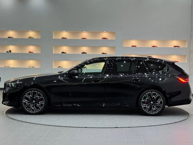 BMW 520 520d M-Sport Touring xDrive