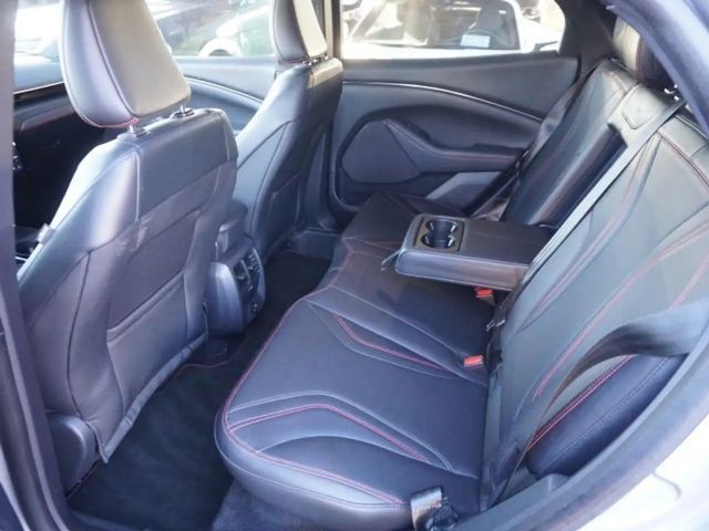 Ford Mustang Mach-E AWD Extended range