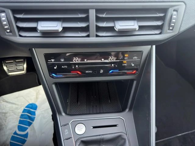 Volkswagen Taigo 1.0 TSI DSG R-Line