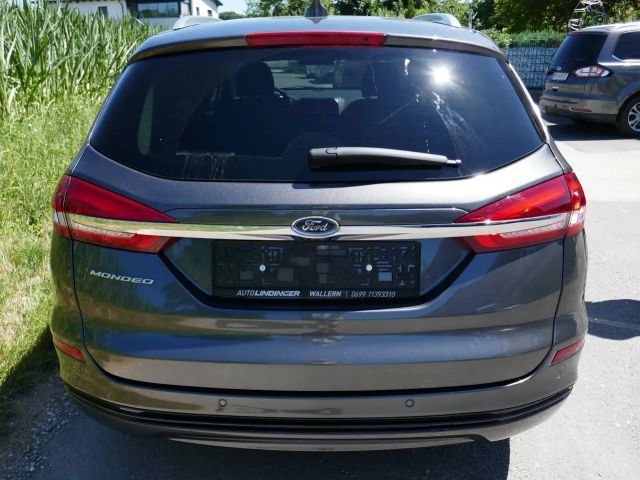 Ford Mondeo Titanium