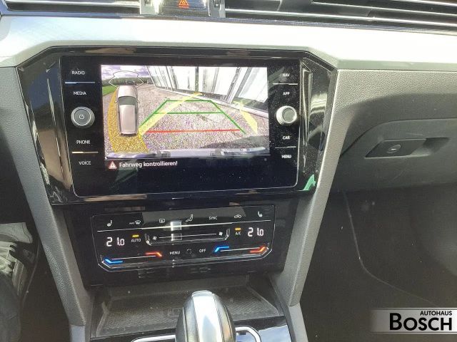 Volkswagen Passat 1.5 TSI Business DSG Variant