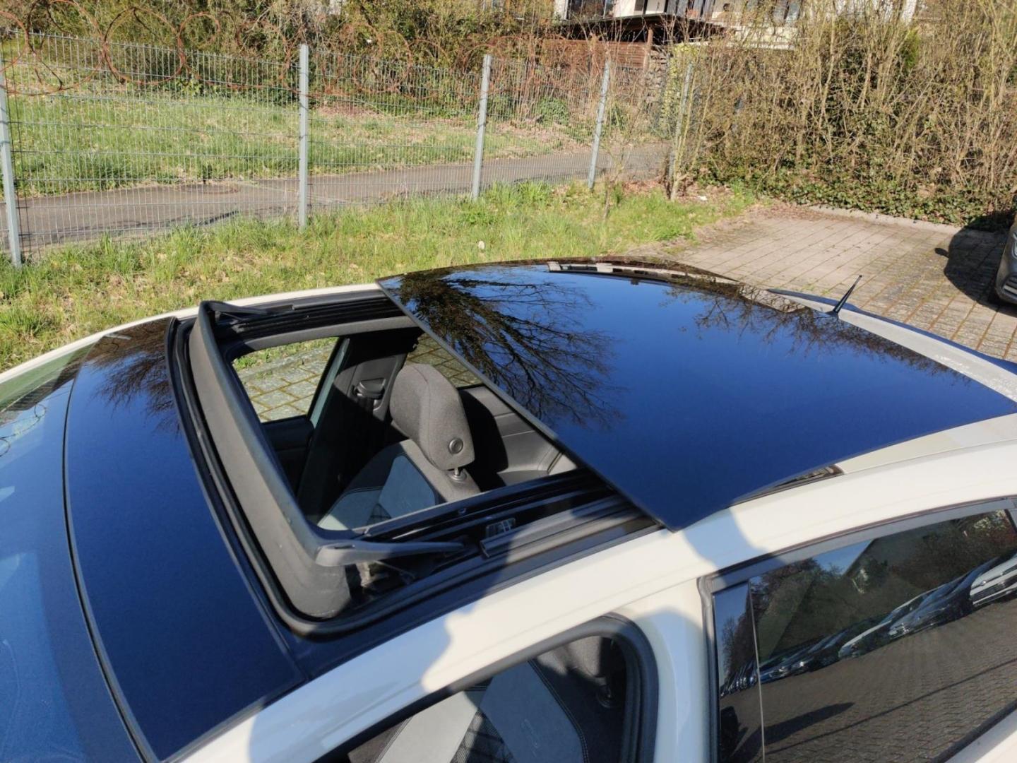 Volkswagen Polo 1.0 TSI DSG IQ.Drive R-Line