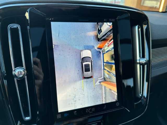 Volvo XC40 Dark Plus