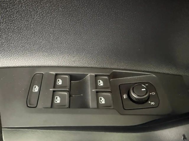 Volkswagen Polo 4Me TSI