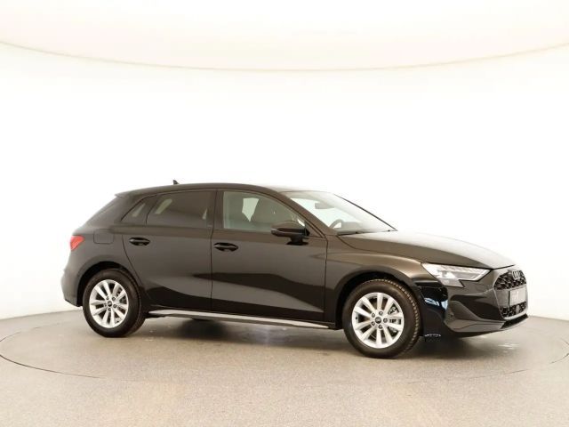 Audi A3 30 TFSI Sedan