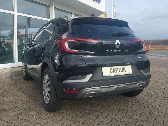 Renault Captur Hybrid RS TCe 140