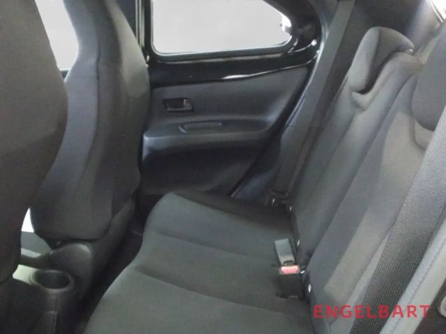 Toyota Aygo X 1.0 VVT-i Business Hatchback