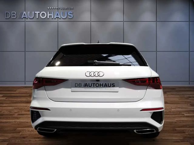 Audi A3 1.5 TFSI S-Line S-Tronic Sedan