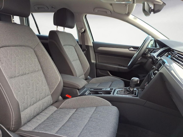 Volkswagen Passat 1.5 TSI Business DSG Variant