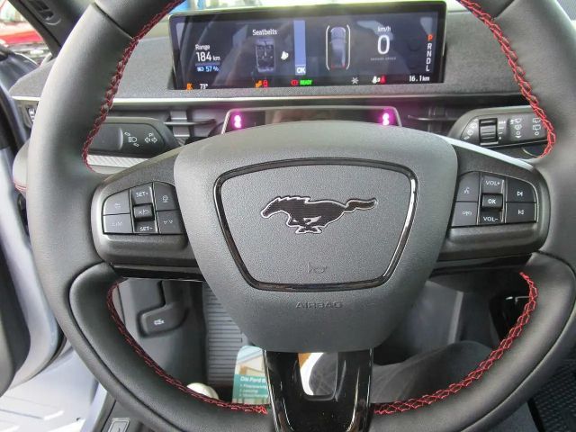 Ford Mustang Mach-E AWD