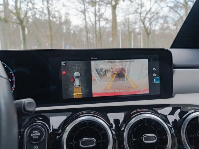 Mercedes-Benz A 200 A 200 d Progressive